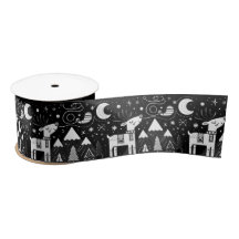 Funny Black and White Reindeer Pattern