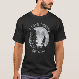 Funny Camping I Pee Outside I Love Peeing Outside T-Shirt