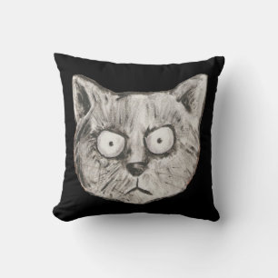 Funny cat face throw pillow