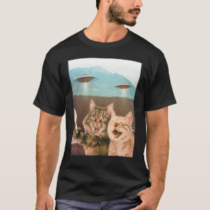 Funny Cat Retro Alien UFO_1 T-Shirt