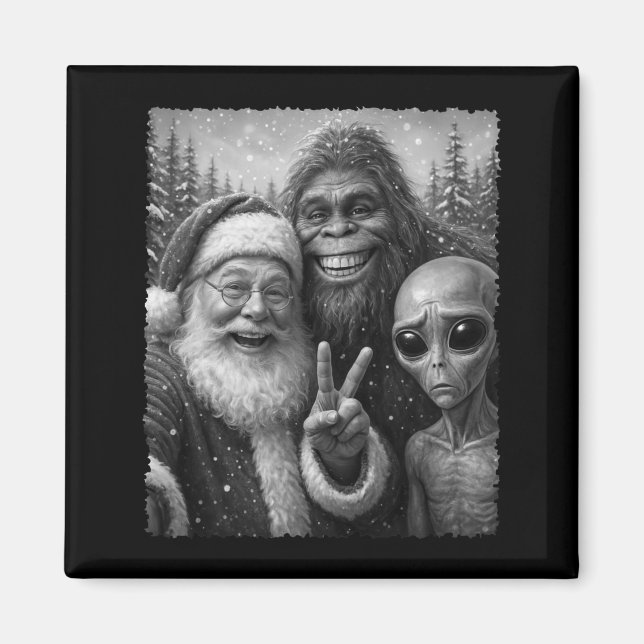 Funny Cat Santa Bigfoot Alien Christmas Selfie Tee Magnet (Front)