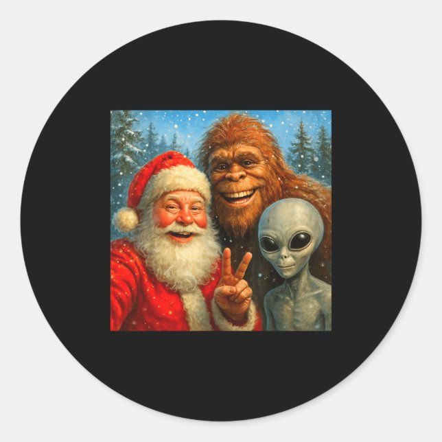 Funny Cat Selfie With Santa Claus &amp; Bigfoot Me Classic Round Sticker (Front)