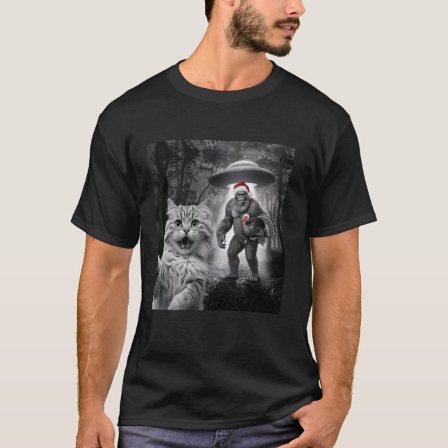 Funny Cat Selfie with UFO Bigfoot Hold Turkey Than T-Shirt (Front)