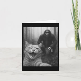 Funny Cat Surprised Happy Selfie With Bigfoot Doin Card