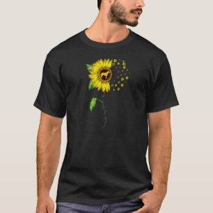 Funny Chesapeake Bay Retriever Mom Sunflower Dog T-Shirt