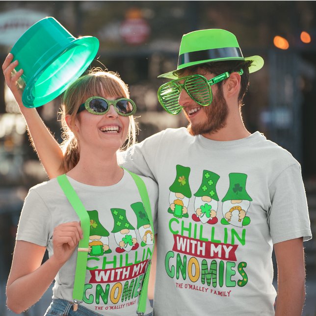 Funny Chillin with Gnomies St Patricks Day Unisex T-Shirt (Funny Chillin with Gnomies St Patricks Day Unisex T-Shirt)