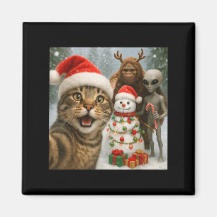 Funny Christmas Cat Selfie With Bigfoot Alien &amp Magnet