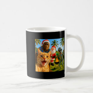 Funny Christmas Cat Selfie With Bigfoot &amp; Alie Coffee Mug