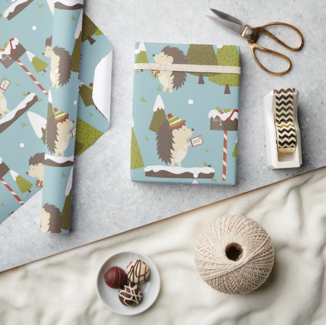 Funny Christmas Hedgehog Wrapping Paper (Crafts)