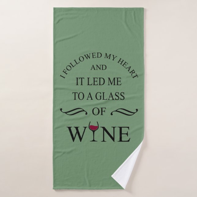 Funny cite le célèbre slogan de buveur de vin (Serviette de bain)