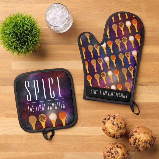 Funny Colourful Spice the Final Frontier Oven Mitt & Pot Holder Set (Top Down)