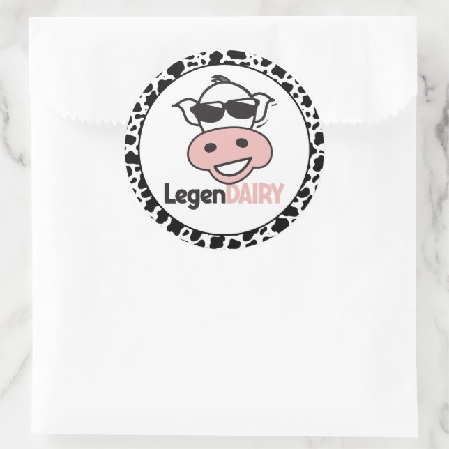 Funny Cow Pun Classic Round Sticker (Bag)
