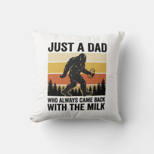Funny Dad Came Back With the Milk Vintage Shirt_1 Throw Pillow
