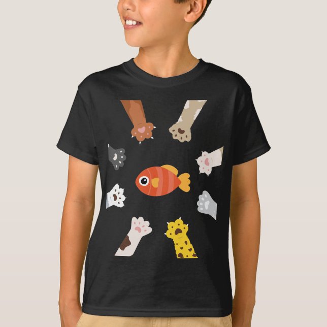Funny Design Cats Game To Catch Fish T-Shirt (Front)