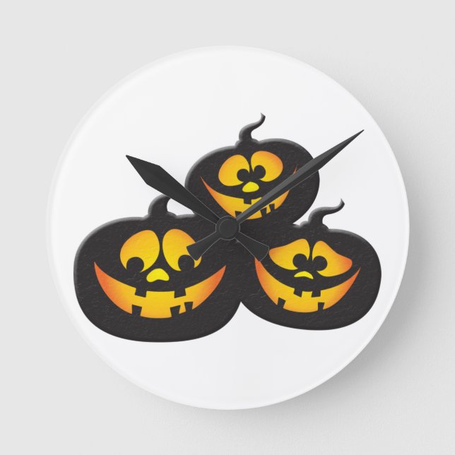 Funny Expressions Halloween Pumpkins Round Clock (Front)