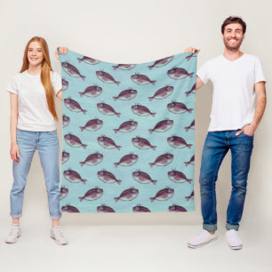 Funny Fish With Fancy Eyelashes Pattern Fleece Blanket