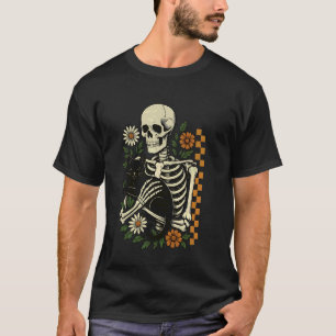 Funny Floral Skeleton Hugging Cat Halloween Cat Mo T-Shirt