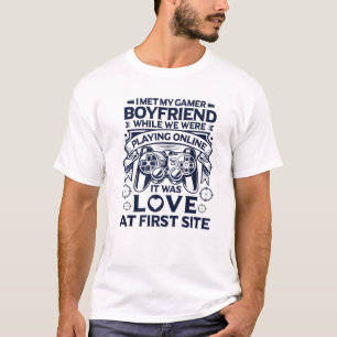 Funny Gamer Girl Video Gaming Meme Girlfriend T-Shirt