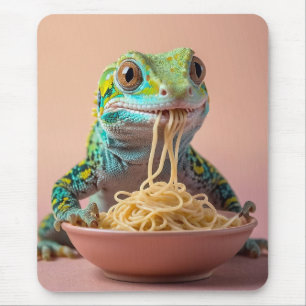 Funny Gecko Eating Spaghetti Mouse Pad