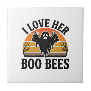 Funny Ghost Bee Pun Vintage Halloween T-Shirt Desi Tile