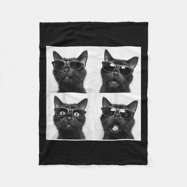 Funny Graphic Cat Photobooth Selfie Funny _2  Fleece Blanket (Front)