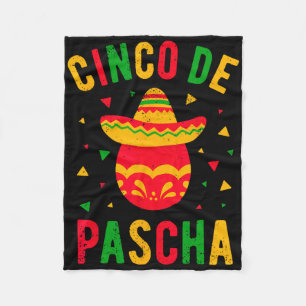 Funny Greek Orthodox Easter Egg Kalo Pascha Cinco  Fleece Blanket