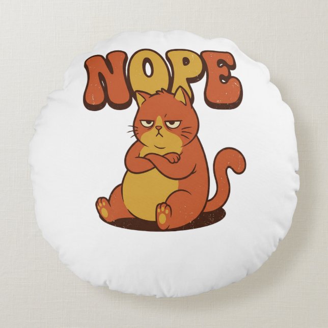 Funny Grumpy Cat "NOPE" T-Shirt - Retro 70s Style Round Pillow (Front)