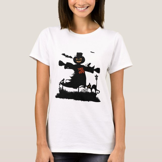 Funny halloween design with scarecrow T-Shirt (Front)