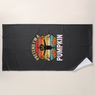 Funny Halloween Pretend Im a Pumpkin Retro Design Beach Towel