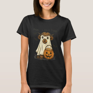 Funny Highland Cow Ghost Costume Spooky Halloween  T-Shirt