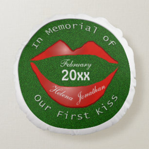 Funny In Memory of Couple's First Kiss White Round Pillow