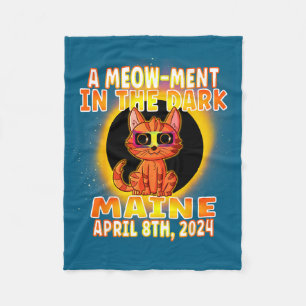 Funny Kids Cat Total Solar Eclipse Pun Fleece Blanket