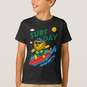 Funny Lion Surfing Summer Vacation Surf Day Boys G T-Shirt