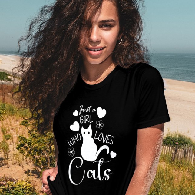 Funny Love cat Cute Drawing Typography T-Shirt  (Creator Uploaded)