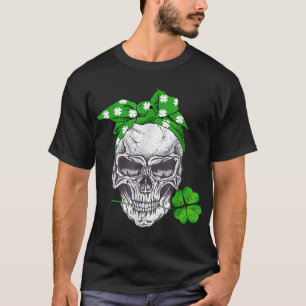 Funny Lucky Skull Messy Bun Happy St Patricks Day  T-Shirt