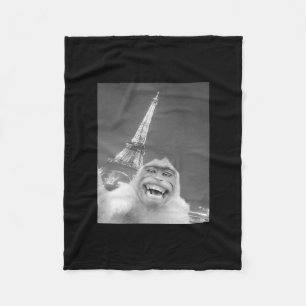 Funny Monkey Selfie Eiffel Tower In Paris Men Wome Fleece Blanket