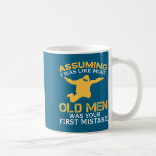 Funny Old Men Who Loves Skydiving Coffee Mug