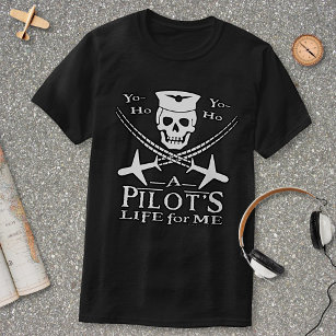 Funny Pilot Skull Cross Airplanes Pirate Humour Dk T-Shirt