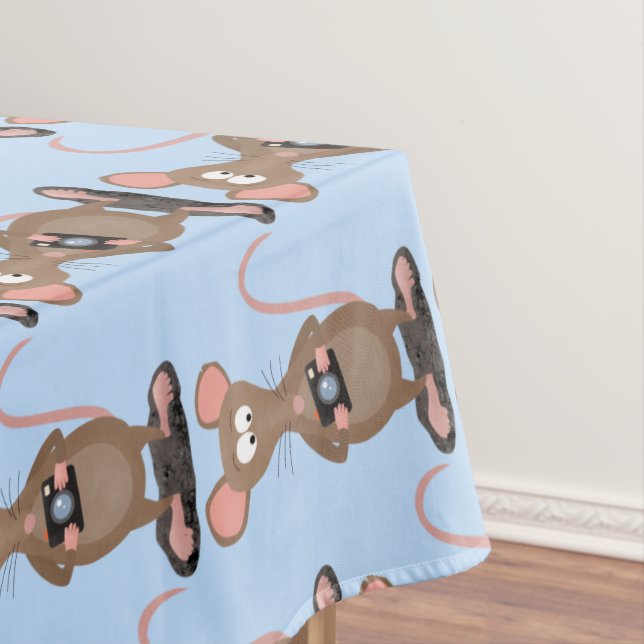 Funny rat with camera cartoon illustration tablecloth (In Situ)