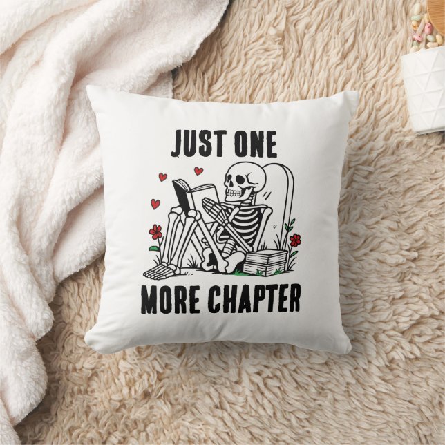 Funny Reading Skeleton For Book Lovers Throw Pillow (Blanket)