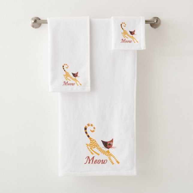 Funny red cat bath towel set (Insitu)