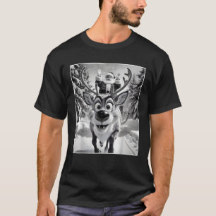 Funny Reindeer Selfie Christmas for Men  T-Shirt