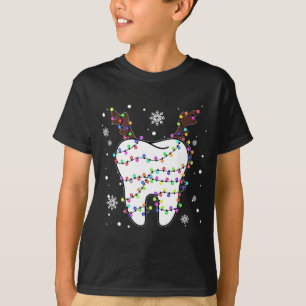 Funny reindeer teeth dental hygiene christmas tree T-Shirt