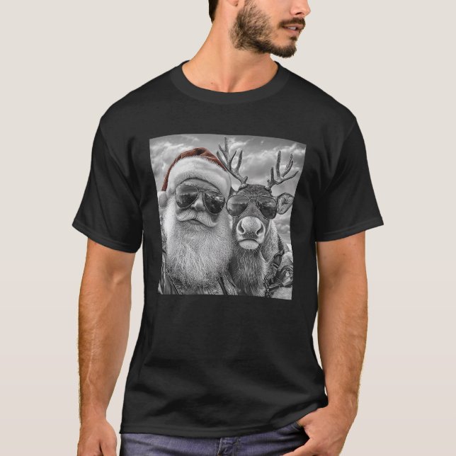 Funny Santa Claus Reindeer Selfie Cool Retro Chris T-Shirt (Front)