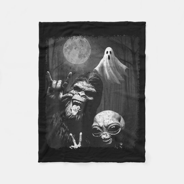 Funny Sasquatch &amp; Alien Rock On Hand Sign Ghos Fleece Blanket (Front)