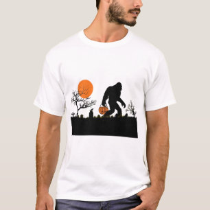 Funny Sasquatch Bigfoot Halloween Costume T-shirt