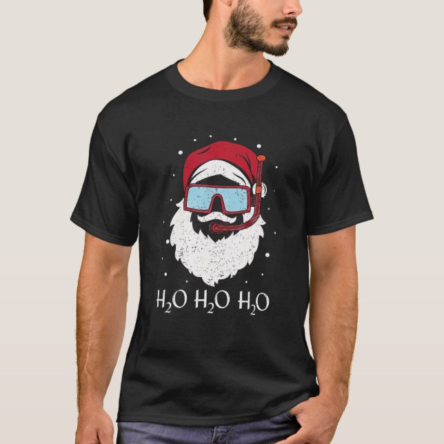 Funny Scuba Santa Claus Diving H2O H2O H2O Pun Men T-Shirt (Front)