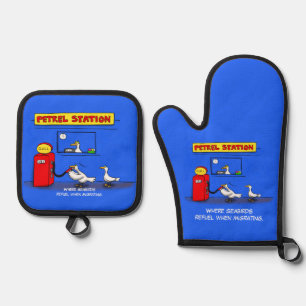 Funny sea gulls petrel cartoon humour oven mitt & pot holder set