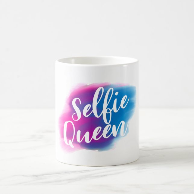 Funny Selfie queen Coffee Mug (Center)