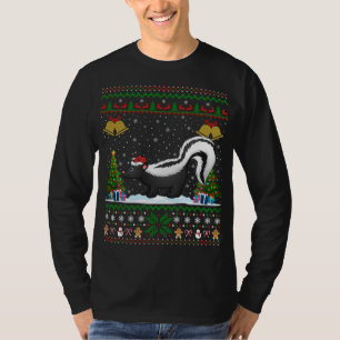 Funny Skunks Xmas Gift Santa Hat Ugly Skunk Christ T-Shirt
